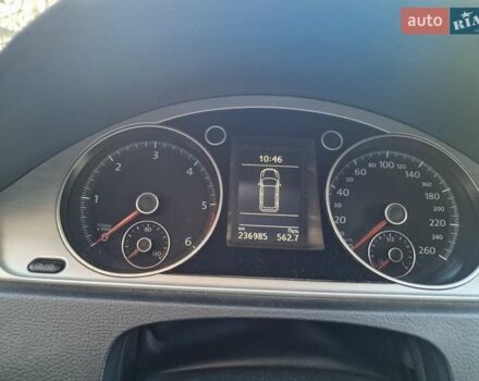 Белый Фольксваген Пассат Альтрак, объемом двигателя 2 л и пробегом 237 тыс. км за 15650 $, фото 9 на Automoto.ua