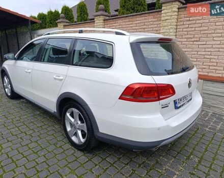 Белый Фольксваген Пассат Альтрак, объемом двигателя 2 л и пробегом 206 тыс. км за 13999 $, фото 6 на Automoto.ua