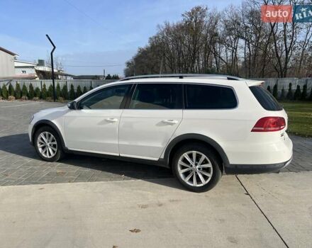 Белый Фольксваген Пассат Альтрак, объемом двигателя 2 л и пробегом 310 тыс. км за 10950 $, фото 5 на Automoto.ua