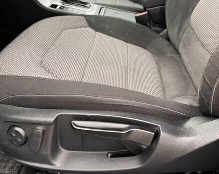 Белый Фольксваген Пассат Альтрак, объемом двигателя 2 л и пробегом 268 тыс. км за 11250 $, фото 20 на Automoto.ua