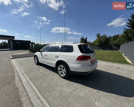 Белый Фольксваген Пассат Альтрак, объемом двигателя 2 л и пробегом 272 тыс. км за 13400 $, фото 10 на Automoto.ua