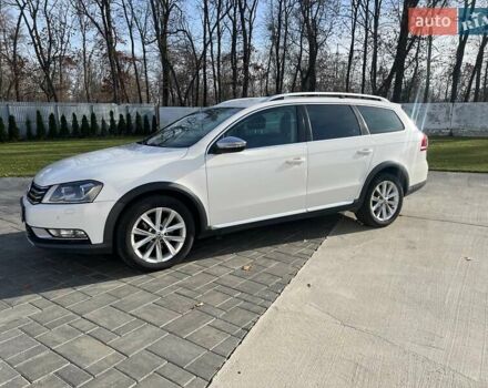 Белый Фольксваген Пассат Альтрак, объемом двигателя 2 л и пробегом 310 тыс. км за 10950 $, фото 6 на Automoto.ua