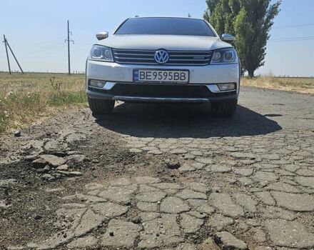 Білий Фольксваген Пассат Альтрак, об'ємом двигуна 2 л та пробігом 224 тис. км за 14500 $, фото 22 на Automoto.ua