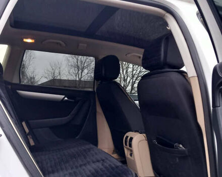 Белый Фольксваген Пассат Альтрак, объемом двигателя 2 л и пробегом 337 тыс. км за 13300 $, фото 7 на Automoto.ua