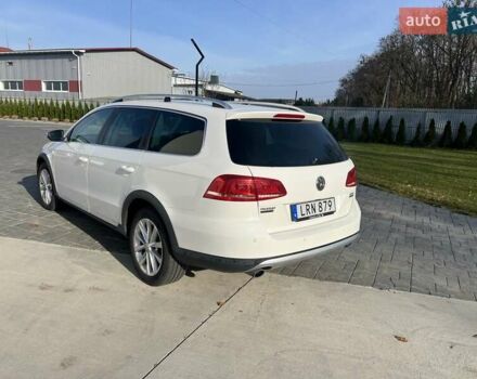 Белый Фольксваген Пассат Альтрак, объемом двигателя 2 л и пробегом 310 тыс. км за 10950 $, фото 4 на Automoto.ua