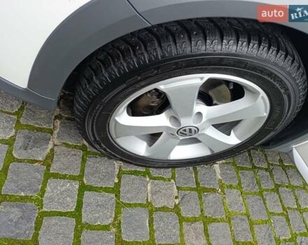 Белый Фольксваген Пассат Альтрак, объемом двигателя 2 л и пробегом 206 тыс. км за 13999 $, фото 19 на Automoto.ua