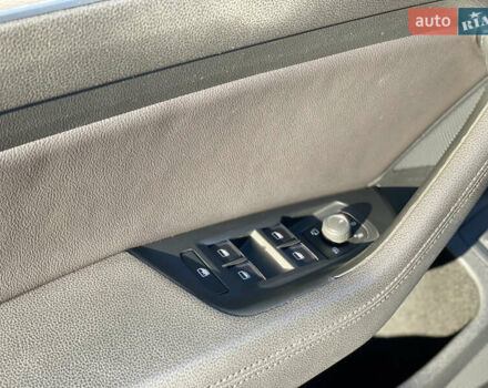 Белый Фольксваген Пассат Альтрак, объемом двигателя 2 л и пробегом 300 тыс. км за 16600 $, фото 17 на Automoto.ua