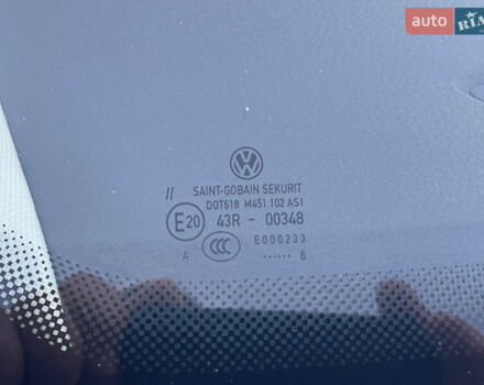 Білий Фольксваген Пассат Альтрак, об'ємом двигуна 2 л та пробігом 179 тис. км за 20700 $, фото 16 на Automoto.ua