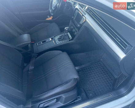 Білий Фольксваген Пассат Альтрак, об'ємом двигуна 2 л та пробігом 179 тис. км за 20700 $, фото 21 на Automoto.ua