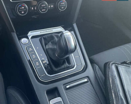 Білий Фольксваген Пассат Альтрак, об'ємом двигуна 2 л та пробігом 179 тис. км за 20700 $, фото 15 на Automoto.ua