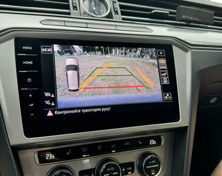 Белый Фольксваген Пассат Альтрак, объемом двигателя 2 л и пробегом 260 тыс. км за 20500 $, фото 18 на Automoto.ua