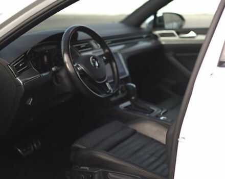 Белый Фольксваген Пассат Альтрак, объемом двигателя 1.97 л и пробегом 274 тыс. км за 20700 $, фото 12 на Automoto.ua