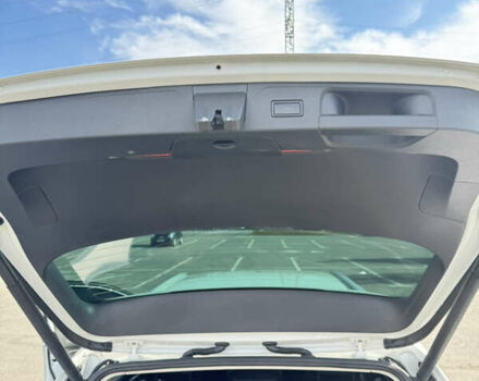 Белый Фольксваген Пассат Альтрак, объемом двигателя 2 л и пробегом 260 тыс. км за 20500 $, фото 15 на Automoto.ua