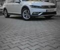 Белый Фольксваген Пассат Альтрак, объемом двигателя 2 л и пробегом 248 тыс. км за 18300 $, фото 1 на Automoto.ua