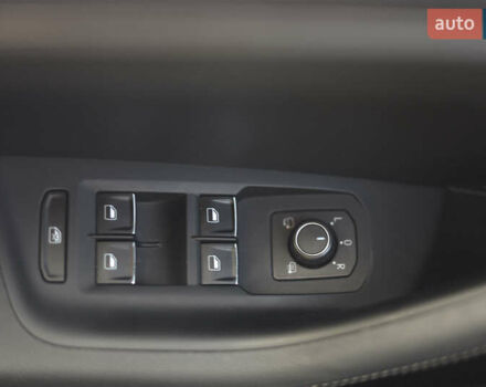 Белый Фольксваген Пассат Альтрак, объемом двигателя 1.97 л и пробегом 274 тыс. км за 20700 $, фото 14 на Automoto.ua