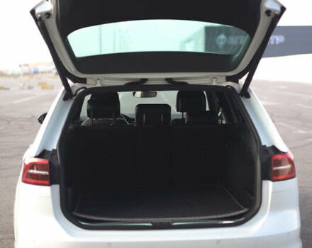 Белый Фольксваген Пассат Альтрак, объемом двигателя 1.97 л и пробегом 274 тыс. км за 20700 $, фото 29 на Automoto.ua