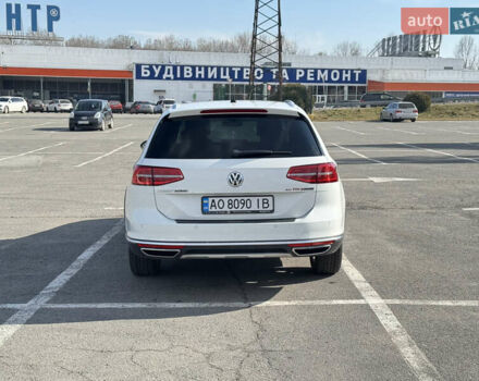 Белый Фольксваген Пассат Альтрак, объемом двигателя 2 л и пробегом 260 тыс. км за 20500 $, фото 7 на Automoto.ua