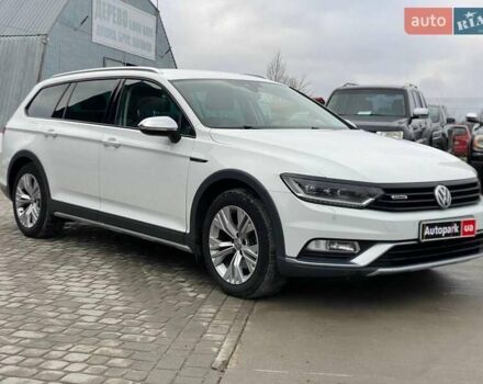 Білий Фольксваген Пассат Альтрак, об'ємом двигуна 2 л та пробігом 267 тис. км за 19890 $, фото 2 на Automoto.ua