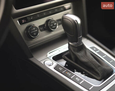 Белый Фольксваген Пассат Альтрак, объемом двигателя 1.97 л и пробегом 274 тыс. км за 20700 $, фото 18 на Automoto.ua