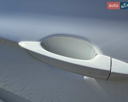 Белый Фольксваген Пассат Альтрак, объемом двигателя 2 л и пробегом 255 тыс. км за 20750 $, фото 21 на Automoto.ua