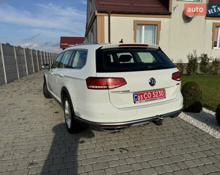 Белый Фольксваген Пассат Альтрак, объемом двигателя 2 л и пробегом 186 тыс. км за 21300 $, фото 10 на Automoto.ua