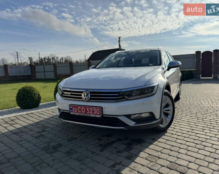 Белый Фольксваген Пассат Альтрак, объемом двигателя 2 л и пробегом 186 тыс. км за 20300 $, фото 22 на Automoto.ua