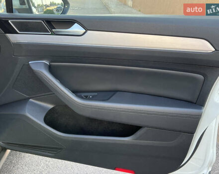 Белый Фольксваген Пассат Альтрак, объемом двигателя 2 л и пробегом 256 тыс. км за 17600 $, фото 22 на Automoto.ua