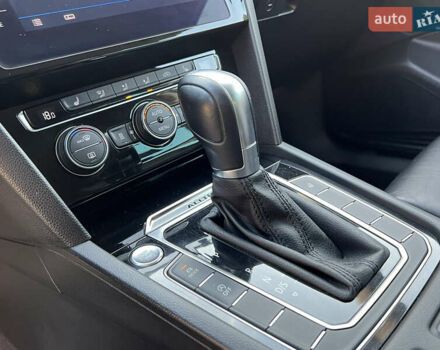 Белый Фольксваген Пассат Альтрак, объемом двигателя 2 л и пробегом 256 тыс. км за 17600 $, фото 17 на Automoto.ua