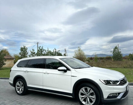 Белый Фольксваген Пассат Альтрак, объемом двигателя 2 л и пробегом 190 тыс. км за 23500 $, фото 11 на Automoto.ua