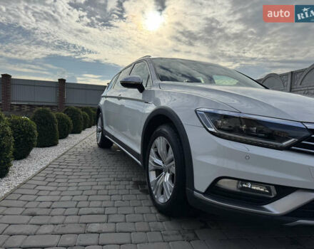 Белый Фольксваген Пассат Альтрак, объемом двигателя 2 л и пробегом 186 тыс. км за 20300 $, фото 14 на Automoto.ua