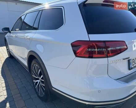 Белый Фольксваген Пассат Альтрак, объемом двигателя 2 л и пробегом 255 тыс. км за 20750 $, фото 16 на Automoto.ua