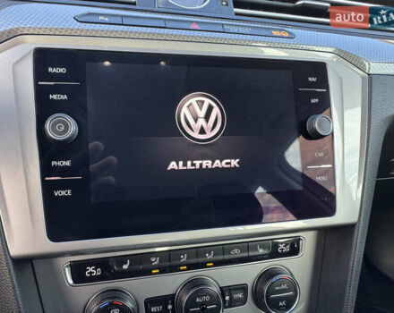 Белый Фольксваген Пассат Альтрак, объемом двигателя 2 л и пробегом 186 тыс. км за 21300 $, фото 48 на Automoto.ua