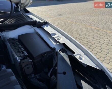 Белый Фольксваген Пассат Альтрак, объемом двигателя 2 л и пробегом 255 тыс. км за 20750 $, фото 53 на Automoto.ua