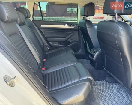 Белый Фольксваген Пассат Альтрак, объемом двигателя 2 л и пробегом 255 тыс. км за 20750 $, фото 45 на Automoto.ua