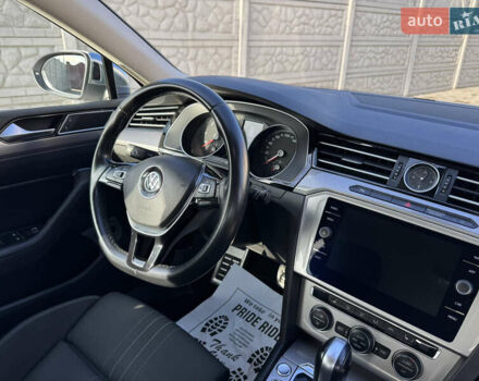 Белый Фольксваген Пассат Альтрак, объемом двигателя 2 л и пробегом 186 тыс. км за 20300 $, фото 31 на Automoto.ua