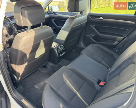 Белый Фольксваген Пассат Альтрак, объемом двигателя 2 л и пробегом 186 тыс. км за 20300 $, фото 35 на Automoto.ua