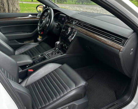 Белый Фольксваген Пассат Альтрак, объемом двигателя 2 л и пробегом 190 тыс. км за 23500 $, фото 28 на Automoto.ua