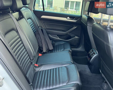 Белый Фольксваген Пассат Альтрак, объемом двигателя 2 л и пробегом 256 тыс. км за 17600 $, фото 28 на Automoto.ua