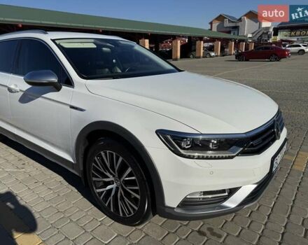 Белый Фольксваген Пассат Альтрак, объемом двигателя 2 л и пробегом 255 тыс. км за 20750 $, фото 11 на Automoto.ua