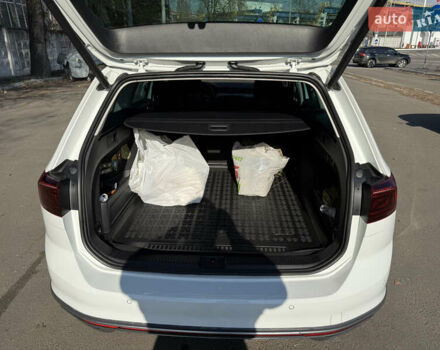 Белый Фольксваген Пассат Альтрак, объемом двигателя 1.97 л и пробегом 198 тыс. км за 25899 $, фото 28 на Automoto.ua