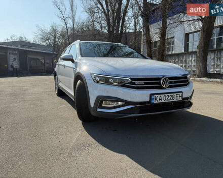 Белый Фольксваген Пассат Альтрак, объемом двигателя 1.97 л и пробегом 198 тыс. км за 25899 $, фото 16 на Automoto.ua