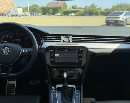 Білий Фольксваген Пассат Альтрак, об'ємом двигуна 2 л та пробігом 176 тис. км за 26500 $, фото 30 на Automoto.ua