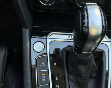 Білий Фольксваген Пассат Альтрак, об'ємом двигуна 2 л та пробігом 176 тис. км за 26500 $, фото 35 на Automoto.ua