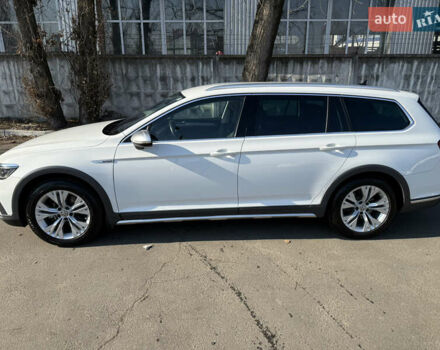 Белый Фольксваген Пассат Альтрак, объемом двигателя 1.97 л и пробегом 198 тыс. км за 25899 $, фото 6 на Automoto.ua