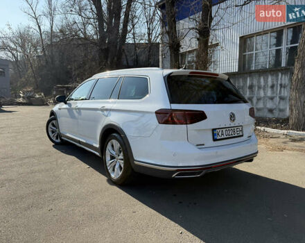 Белый Фольксваген Пассат Альтрак, объемом двигателя 1.97 л и пробегом 198 тыс. км за 25899 $, фото 2 на Automoto.ua
