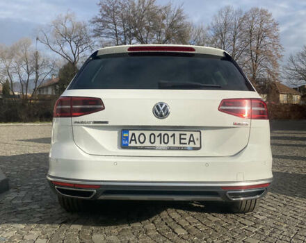 Белый Фольксваген Пассат Альтрак, объемом двигателя 1.97 л и пробегом 280 тыс. км за 23957 $, фото 4 на Automoto.ua