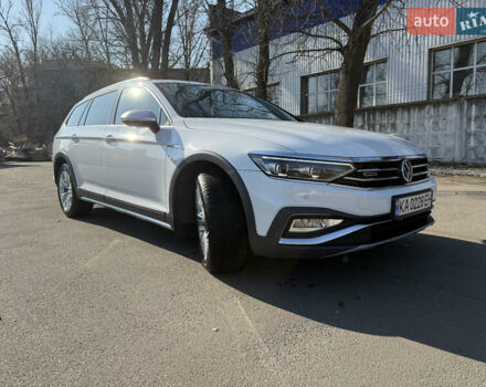 Белый Фольксваген Пассат Альтрак, объемом двигателя 1.97 л и пробегом 198 тыс. км за 25899 $, фото 17 на Automoto.ua