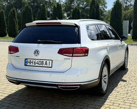 Білий Фольксваген Пассат Альтрак, об'ємом двигуна 2 л та пробігом 176 тис. км за 26500 $, фото 10 на Automoto.ua