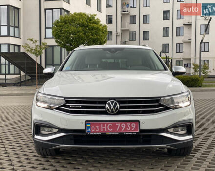 Білий Фольксваген Пассат Альтрак, об'ємом двигуна 1.97 л та пробігом 241 тис. км за 24999 $, фото 5 на Automoto.ua
