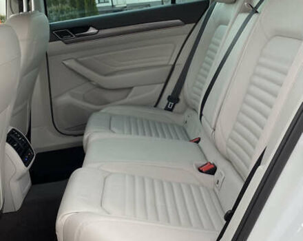 Білий Фольксваген Пассат Альтрак, об'ємом двигуна 1.97 л та пробігом 241 тис. км за 24999 $, фото 85 на Automoto.ua